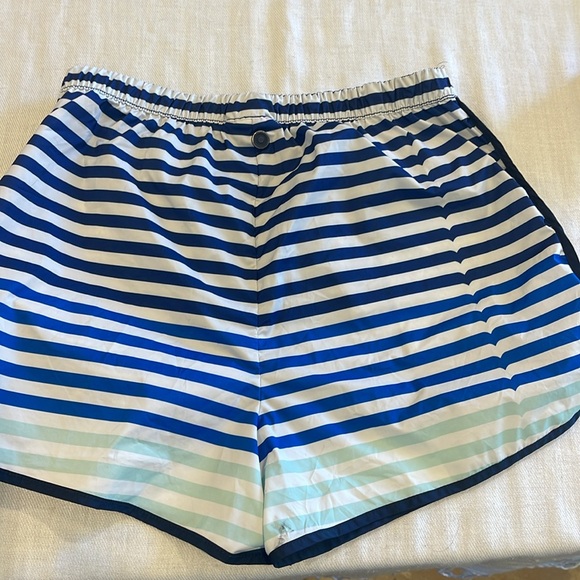28005 Hunter Target Youth Women’s White Blue Teal Striped Running Shorts L 10/12 - Picture 7 of 7